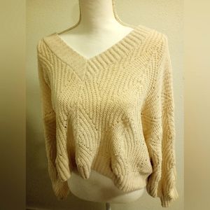 American Eagle Cream V-Neck Sweater, Sz S